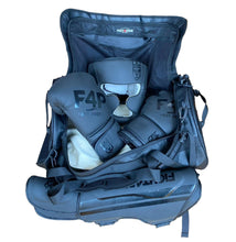 Charger l'image dans la galerie, Sac de sport étanche de grande taille Duffle Bag - Édition Blackout