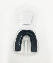 Load image into Gallery viewer, Mouth Guards SR (assort. colors)
